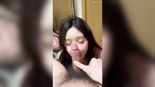 Đè đầu e rau non mặt xinh như búp bê cho bú cu lút cán phê tận nóc