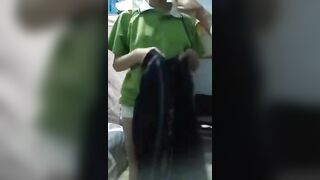 Vừa đi học về là em banh lồn gửi trai xem