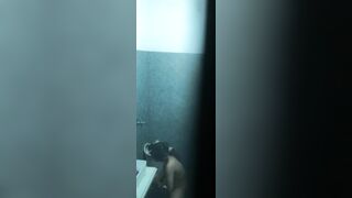 Quay lén bị phát hiện 9