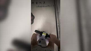 Em học sinh loli khoe hàng thủ dâm kích thích ra gạ trai cặc to