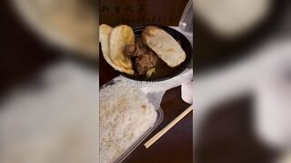 Em học sinh loli khoe hàng thủ dâm kích thích ra gạ trai cặc to
