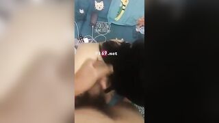Anh đừng quay cả mặt em:em gái 2k9 thích bú mút với cái lồn dâm non tơ