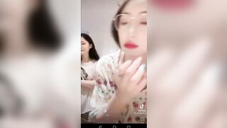 Tổng Hợp Những Em Xinh Để Lộ Đầu Ti Phần 4