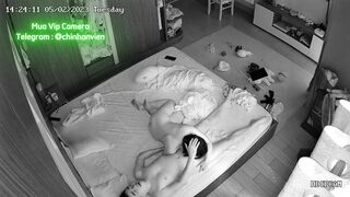 Hack Camera Vợ Dâm Đợi Chồng Chạy Ra Phòng Riêng Địt