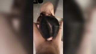 mới lớp 11 mà đã bú cu điêu luyện thế này sau này chỉ đi làm đĩ thôi em