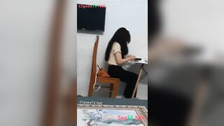Lén nhìn con bạn Hở Vú Sục Cu, Bị Nó phát hiện bắt Bú Lồn uống nước đái djt nhau