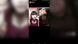 Nìii call với trai lộ hết cả vú