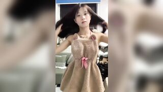 Gái dâm chubby lồn múp móc lồn thủ dâm kích thích siêu dâm