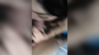 Em của thằng bạn thân bú mút con cặc dâm đãng kích thích siêu dâm