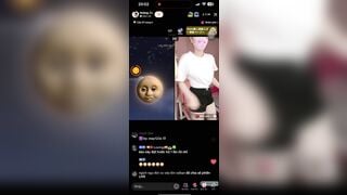 E gái xinh thua kèo PK tóp tóp nên show hàng cpublic trên live cho mn xem p2
