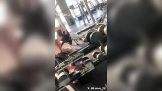 Em học sinh đi tập gym bị ảnh chủ cặc to bắt bú cu lút cán dâm đãng