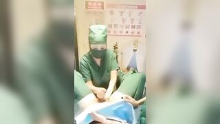 Đi phòng khám bị 2 y tá sục cặc cho phụt nước kích thích