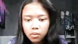 Rau Indonesia show vú trên ometv