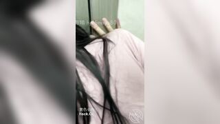Lên phố thăm e họ sinh viên sống 1 mình tranh thủ e đg rửa mặt liền tụt quần e ra đụ