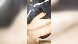Thằng khốn nạn dụ dỗ em học sinh ngây thơ mới lớn đi khách sạn quan hệ tình dục