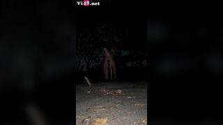 Dừng xe bắt em bú cu rồi địt nhau ngay giữa đường mà anh yếu quá chịu không nổi 1 ph