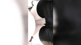 Em gái tây địt public lồn siêu hồng. Link lột đồ AI ở mô tả nha ae siêu ngon.