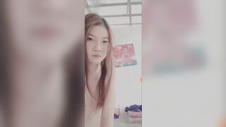 Em gái love 10 chat sex thủ dâm với bạn thân bị lộ clip