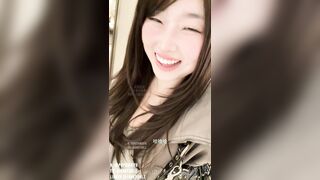Clip Sex Cặp Đôi Chịch Nhau Tại Phòng Thử Đồ Trung Tâm Thương Mại