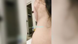 Em người yêu dùng lồn siết chặt con cu mà phát sướng