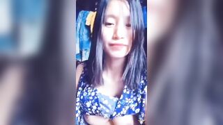 Em gái trên bản ngon dâm vú to vcc thích thủ dâm cho người lạ xem