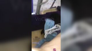 Nằm im hưởng thụ hơn phản kháng vô ích,e teen 2ka9 để thanh niên địt móc vô tư