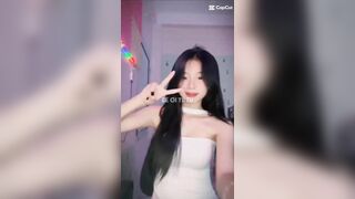 Bé ơi từ từ