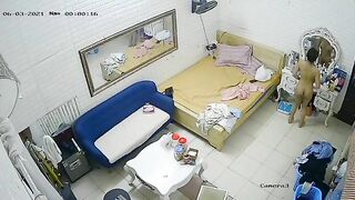 Hack cam cảnh em gái xinh đẹp dáng thon cởi đồ nhảy trước gương thật khiêu gợi
