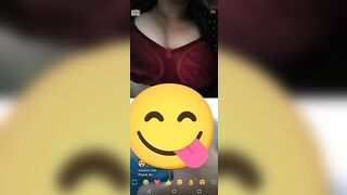 Ometv gái Malaysia show vú khủng