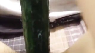 Lồn thế này thì chỉ cặc ngựa mới đủ sướng