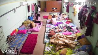 em KTV thay đồ part 1