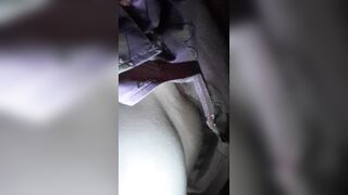 Quay lén lồn em họ không lông lúc ngủ