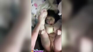 nhậu sau về nứng cặc không có ai xả đàh qua phòng con em họ địt nó