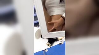 Vô coi lè