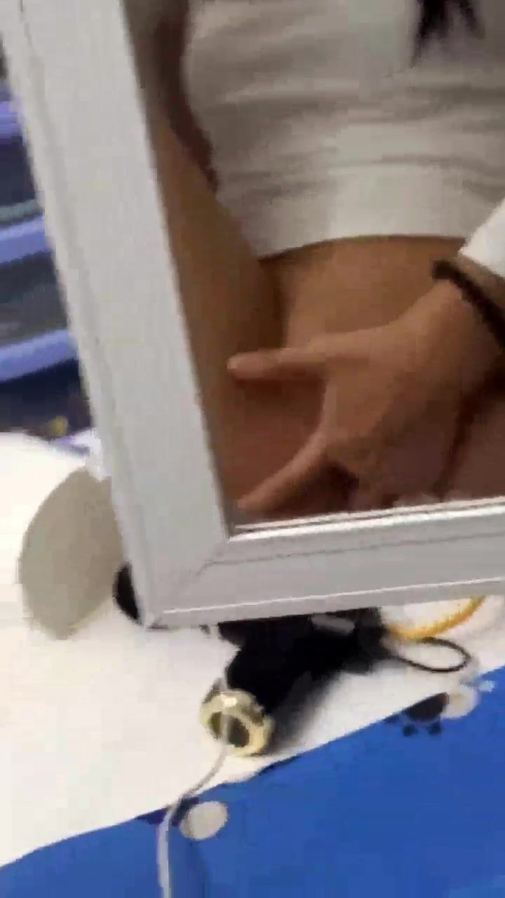 Vô coi lè