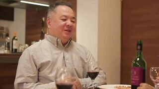 Chồng say bị sếp chồng lạm dụng