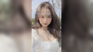 Đú trend Tiktok vú bự
