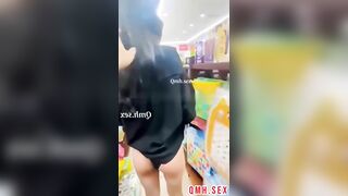 Múi mít lớp 12 bú cu public cực bạo trong nhà sách siêu thị
