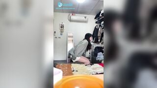 Đặt cam quay lén trong phòng e teen sinh viên Hàn Quốc thay đồ