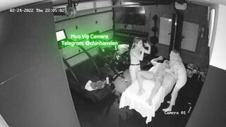 Hack Camera Đại Gia Thuê 2 em về chịch