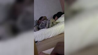 Bạn thân rủ qua xem nó bú cu làm tình cùng người yêu nó P2