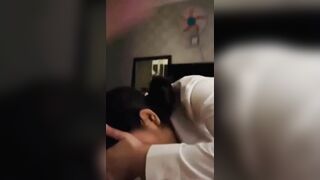 Đồng nghiệp có chồng nhưng không đáp ứng đủ