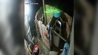 Hack Camera Phòng Tắm Ở Quê