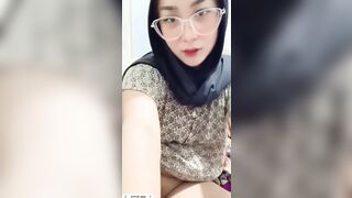 Gái xinh hijab cosplay Spiderman cực kỳ dâm đãng