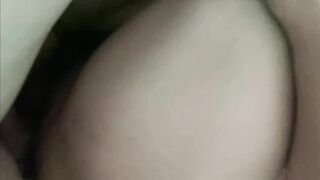 Phát hiện bạn thân đang coi phim sex