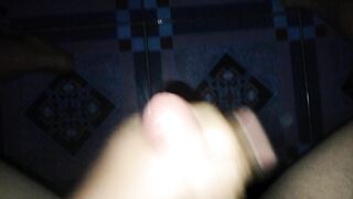 *** thủ dâm khi ba mẹ vắng nhà