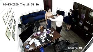 Hack cam phòng khám nâng vú p2