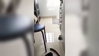 Em Phương lễ tân 2k3 mới ra đã học đòi phục vụ tận giường cho khách sờ ti bóp vú