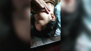 Móc lúc em bú cu mặt đê mê thở hổn hển