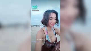rosababyvip ở chuồng tắm biển. Buồn thì kiếm trai chụp hình khoe hàng giải sầu ~ Swag